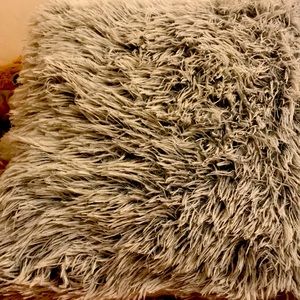 Fluffy pillow